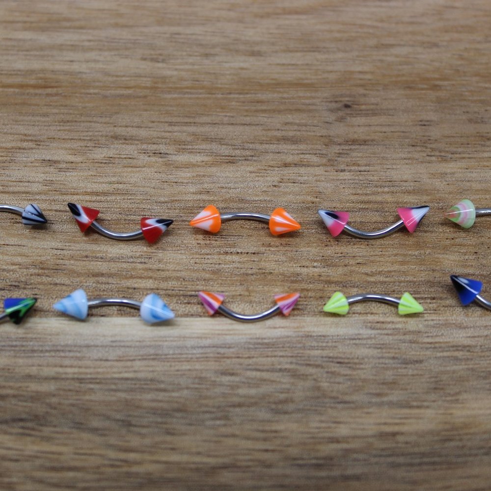 10 Curved Spiked Barbell